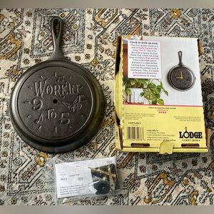 Lodge Cast Iron Skillet Wall Clock
